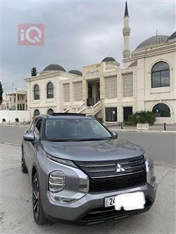 میتسوبیشی ئاوتلاندەر